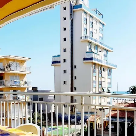 Bonanza - 40 Metros De La Playa! 公寓 *